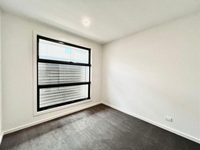 Townhouse for rent in Camerons Creek, Victoria