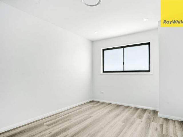 Townhouse for rent in Sydney, New South Wales