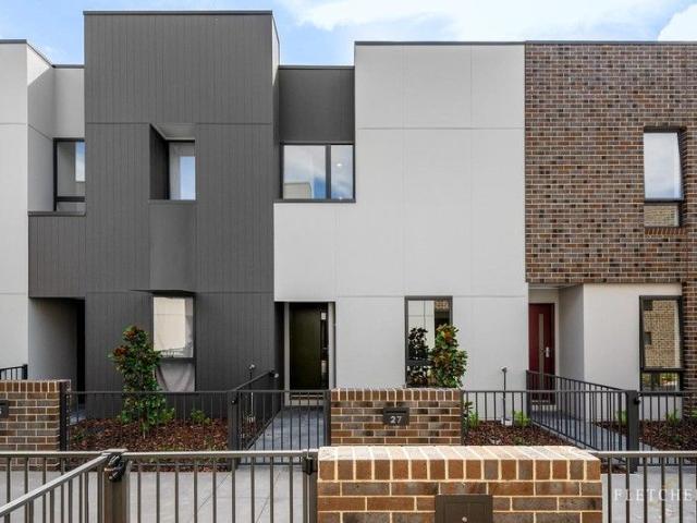 Townhouse for sale in Camerons Creek, Victoria
