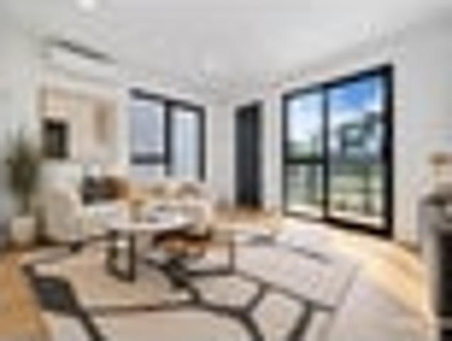 Townhouse for sale in Scott Bay, Upper Harbour