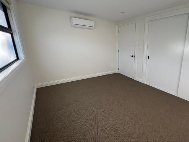 Townhouse for rent in Melbourne
