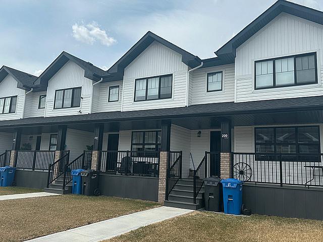 Townhouse for rent in Alberta