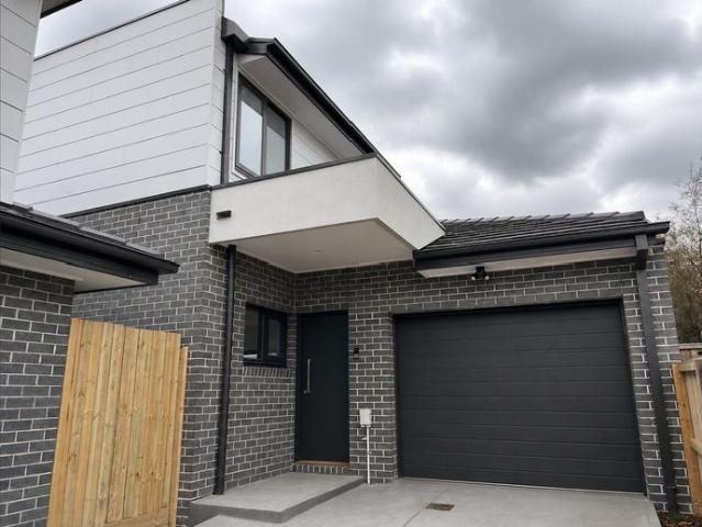 Townhouse for rent in Camerons Creek, Victoria