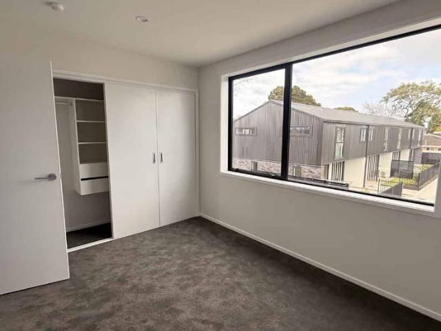 Townhouse for rent in East Tamaki, Oroua County