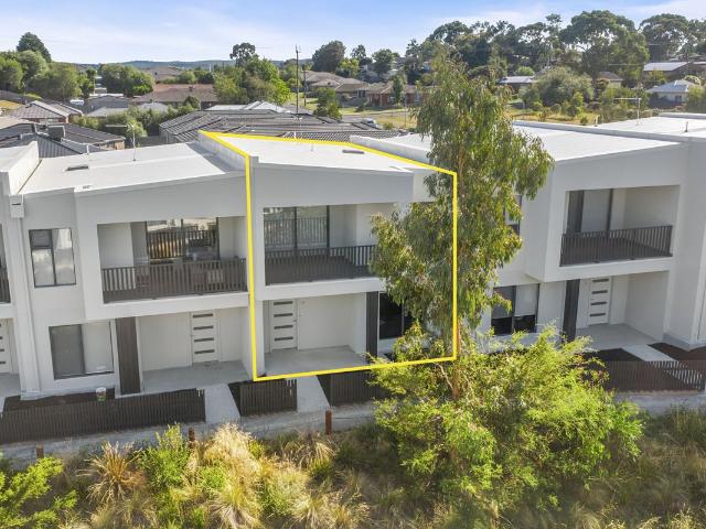 Townhouse for sale in Ballarat, Victoria