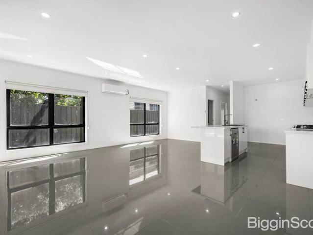 Townhouse for rent in Camerons Creek, Victoria