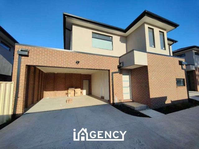 Townhouse for rent in Camerons Creek, Victoria