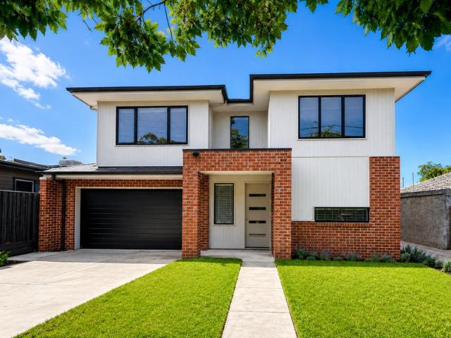 Townhouse for sale in Geelong, Victoria