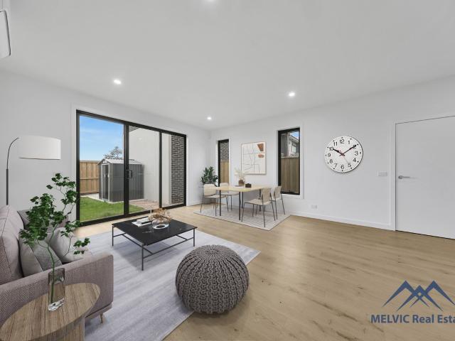 Townhouse for sale in Camerons Creek, Victoria