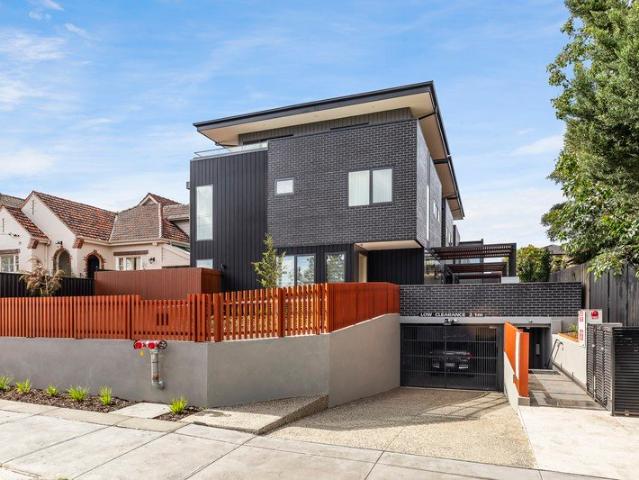 Townhouse for rent in Camerons Creek, Victoria
