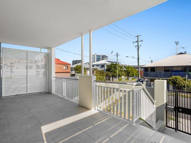 Townhouse for rent in Toombul, Queensland
