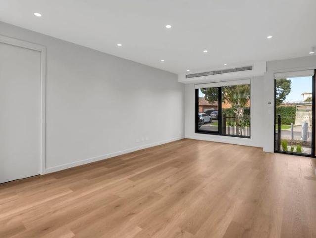 Townhouse for rent in Camerons Creek, Victoria