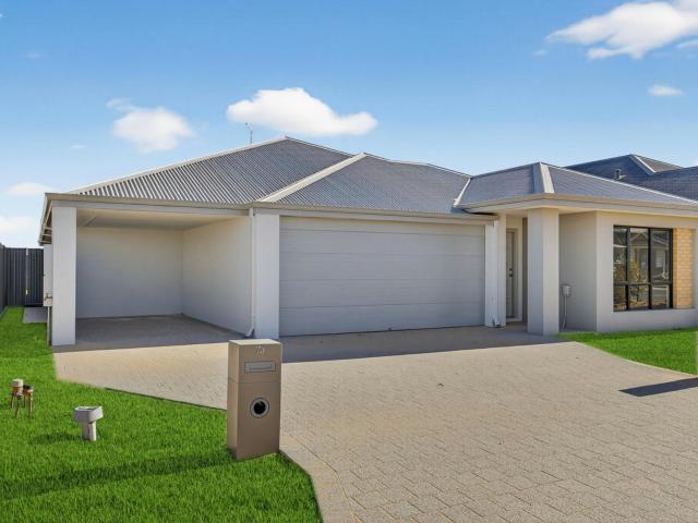 House for rent in Parklands, Western Australia