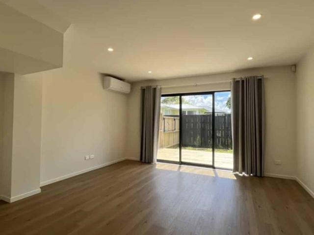 Townhouse for rent in Manurewa, Oroua County