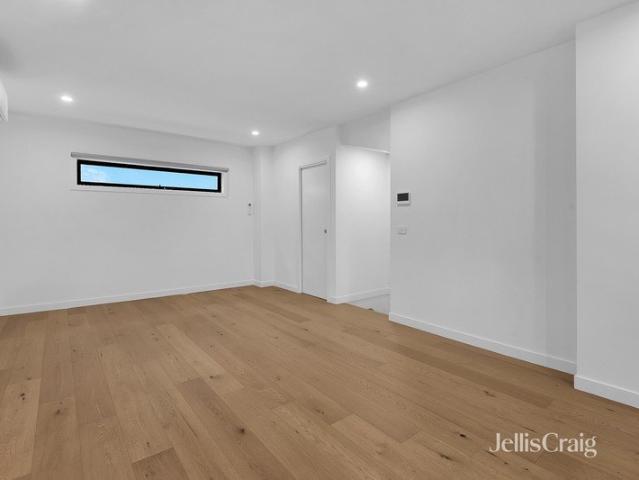 Townhouse for rent in Coburg, Melbourne