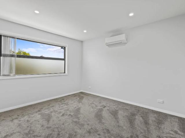 Townhouse for rent in Reservoir, Melbourne