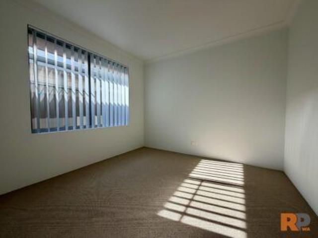 Apartment for rent in Parklands, Western Australia