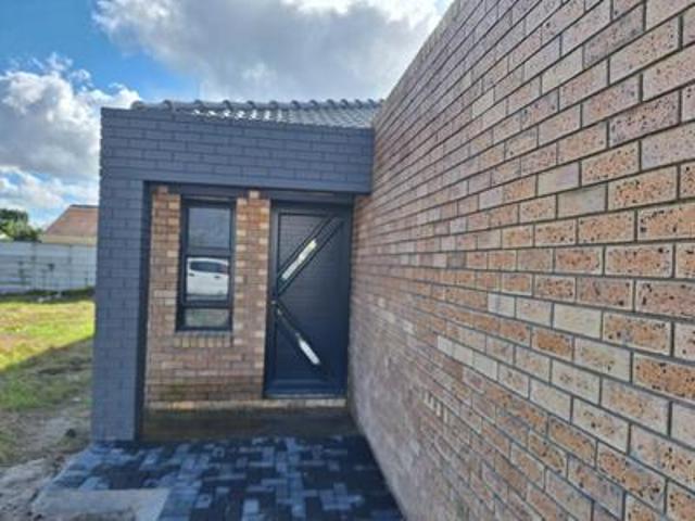 House for sale in Kraaifontein, Western Cape