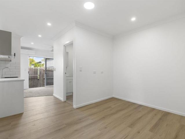 Granny Flat for rent in Toombul, Queensland
