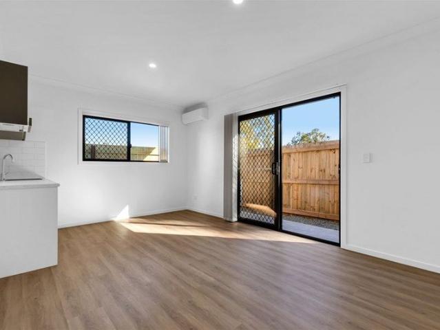 Granny Flat for rent in Toombul, Queensland