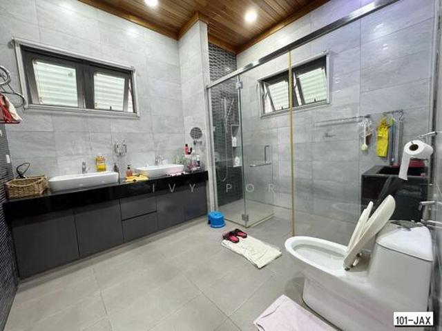 Residential House for sale in Bandar Rimbayu, Teluk Panglima Garang
