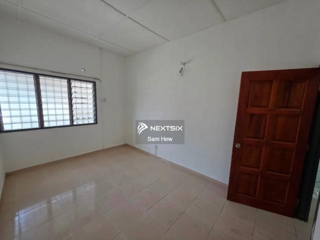 Residential House for sale in Country Heights Damansara, Kuala Lumpur