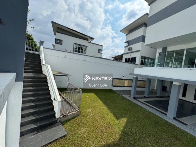 Residential House for sale in Country Heights Damansara, Kuala Lumpur