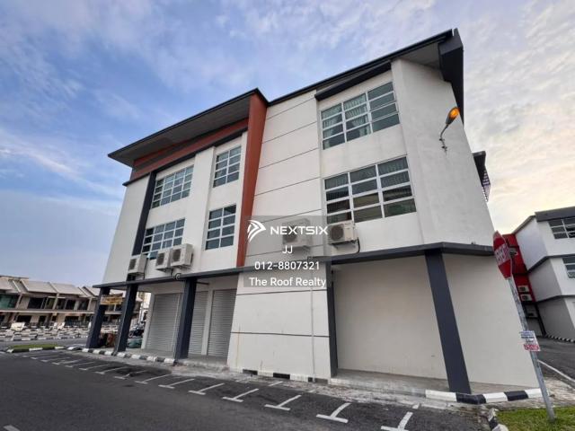 Residential House for sale in Kajang, Langat