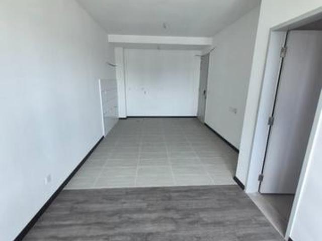 Serviced Residence for sale in Batu Kawan, Seberang Perai