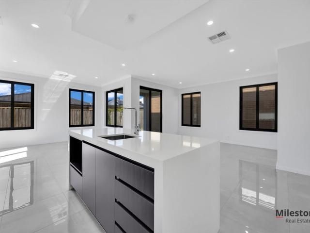 House for sale in Accolade, Melbourne