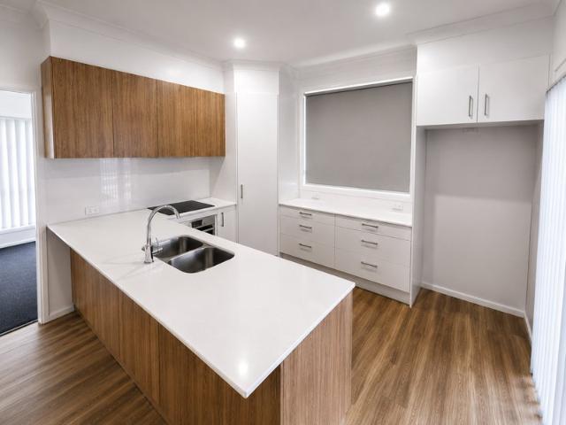 Villa for rent in Piallamore, New South Wales