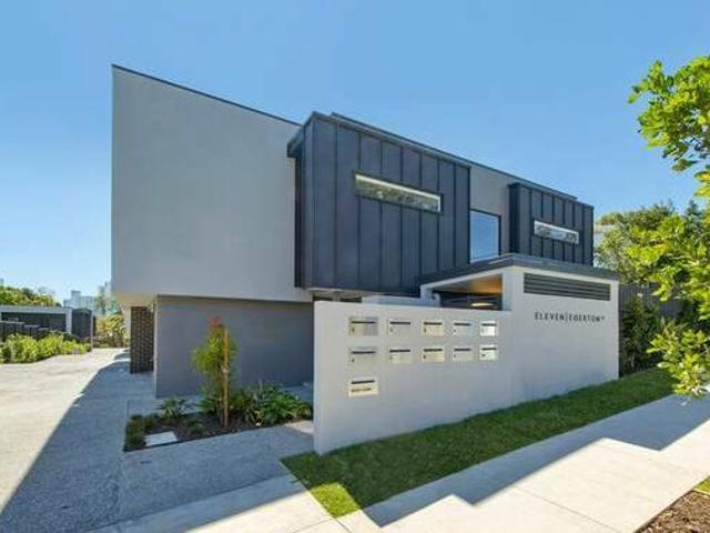 House for sale in Fernbrook, Queensland