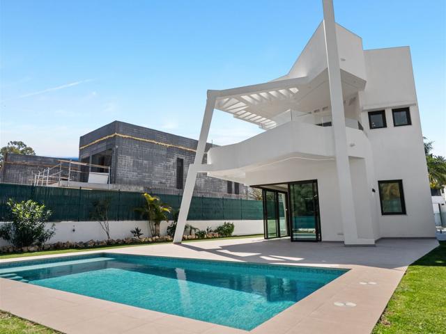 Casa en venta en Atalaya-Isdabe, Costa del Sol Occidental