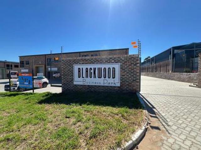 Commercial for rent in Port Elizabeth, Eastern Cape