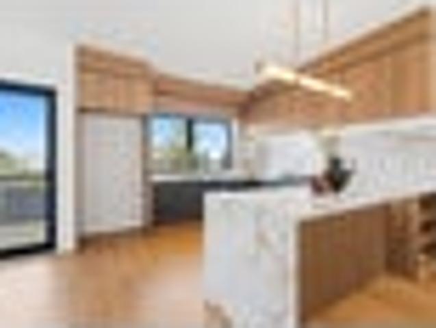 Townhouse for sale in Sunnynook, Oroua County