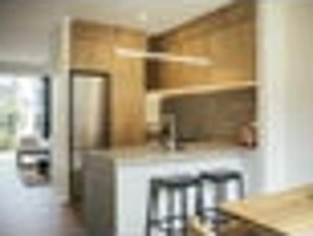 House for sale in Oratia
