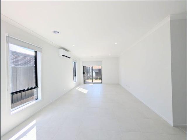 House for rent in Pinegrove, Melbourne