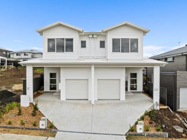 Duplex for sale in Horsley, Wollongong City Council