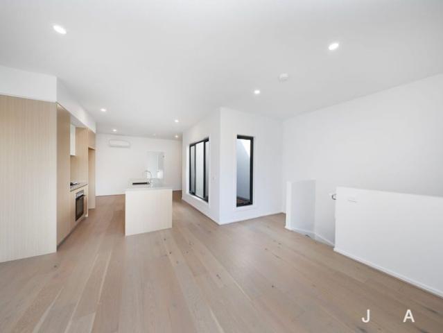 Townhouse for rent in Camerons Creek, Victoria