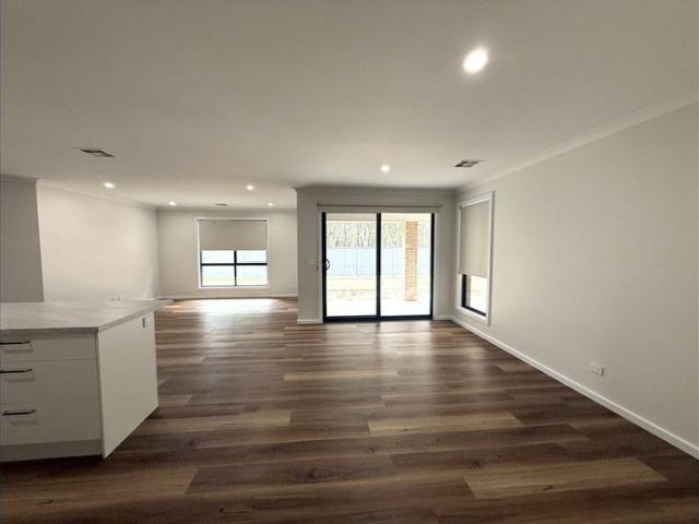 House for rent in Thurgoona, Albury