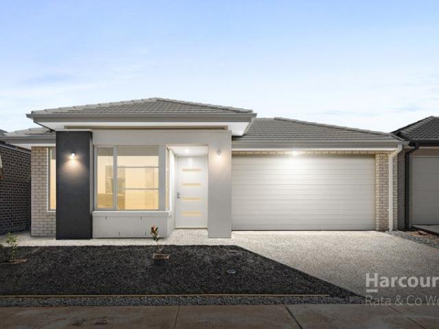 House for sale in Fraser Rise, Melbourne