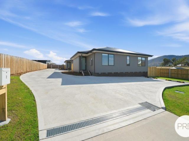 Apartment for sale in New Norfolk, Tasmania