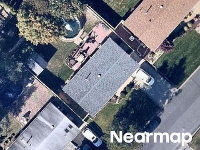 House for sale in Parlin House for sale in Parlin