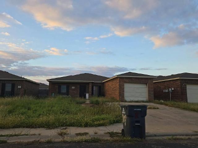 House for sale in Tradewind Square, Amarillo