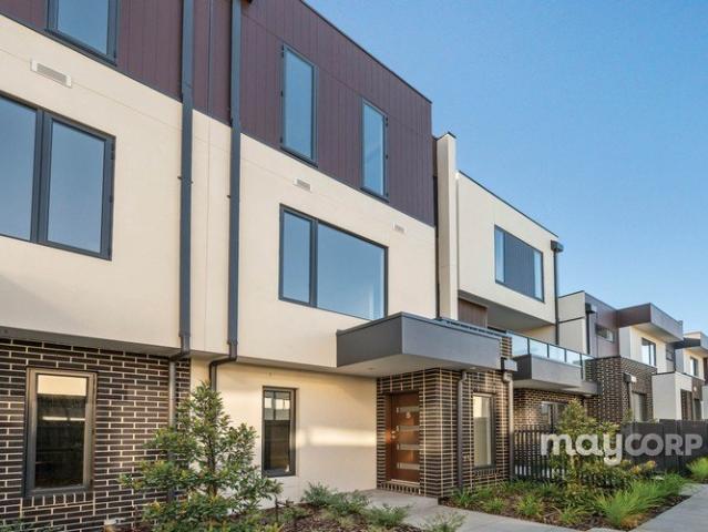 Townhouse for sale in Camerons Creek, Victoria