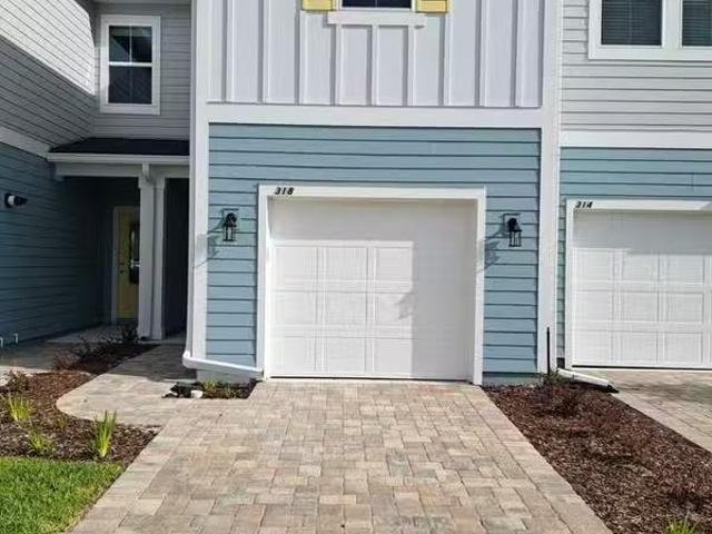 Condo for rent in Palatka