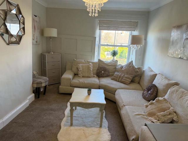 Apartment for rent in Brandon Village, Brandon