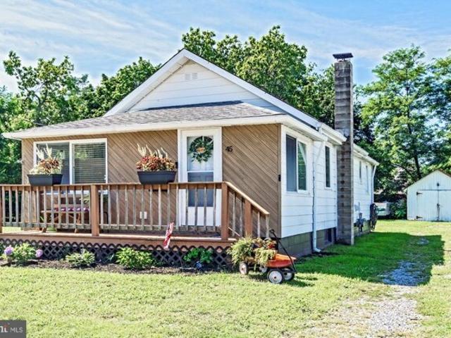 House for sale in Deepwater, New Jersey