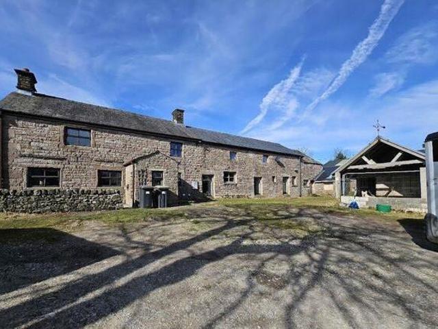 House for sale in Charlesworth, East Midlands