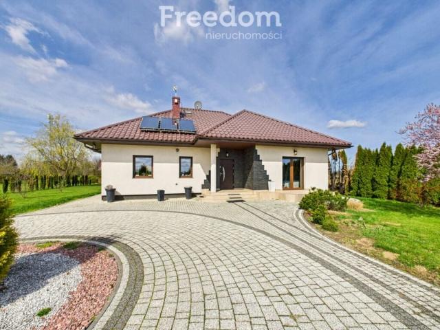 Dom na sprzedaż w Stalowa Wola, Podkarpackie